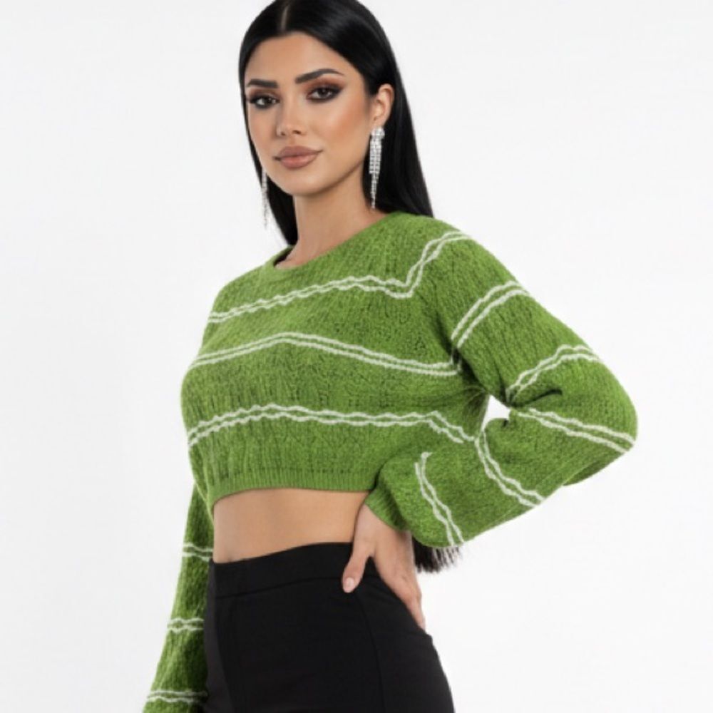 🛍️ ZARA green white cut out long sleeve embroidered cropped sweater size small